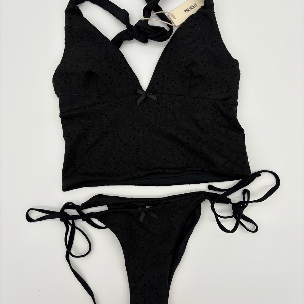 Seafolly Black Eyelet Halter Tankini with Tie-Side Bottoms
NWT